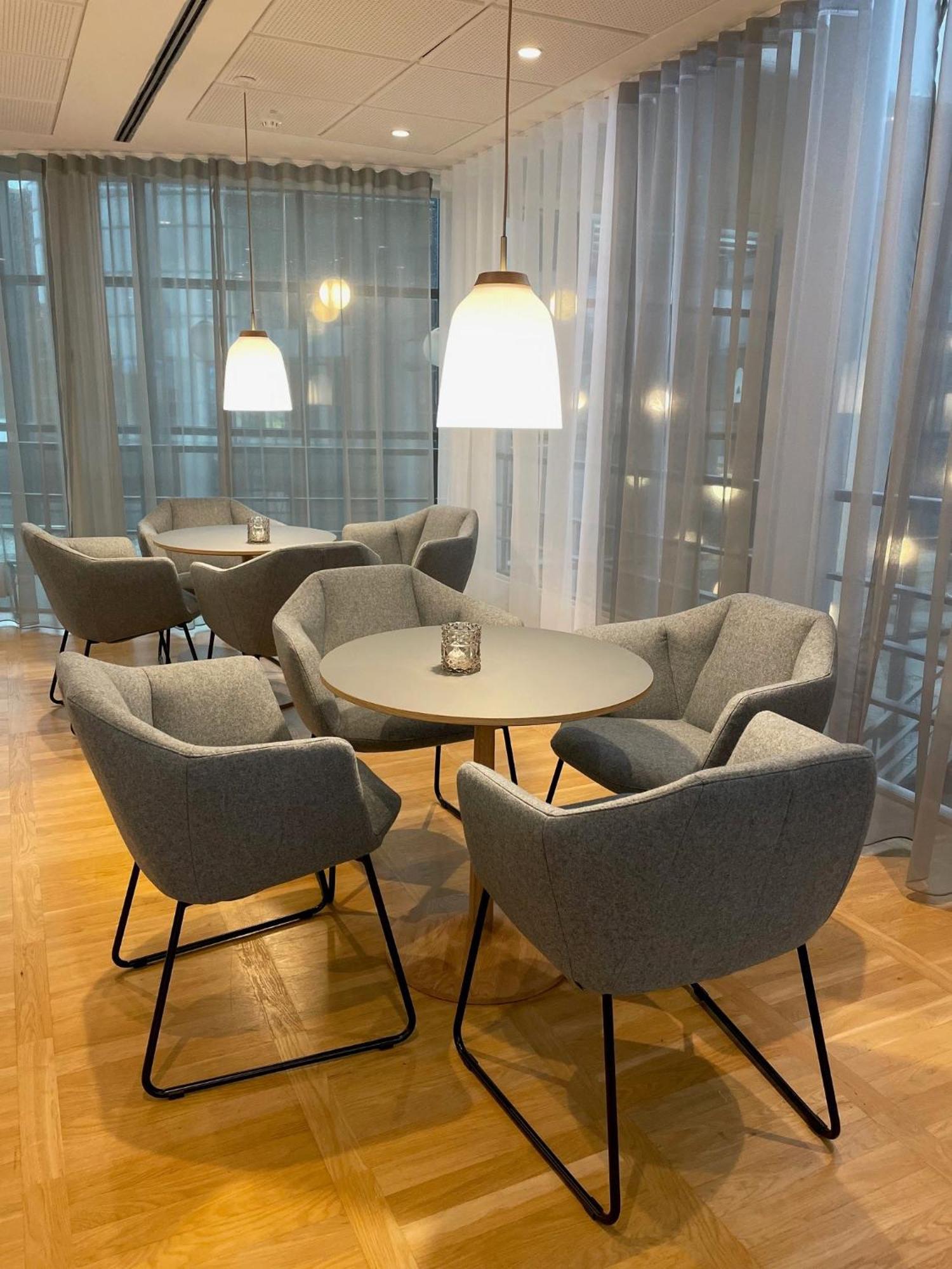Idraettens Hus Hotel Og Konference Брённбювестер Экстерьер фото